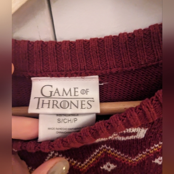 Game of Thrones Ugly Christmas Sweater - Picture 4 of 4